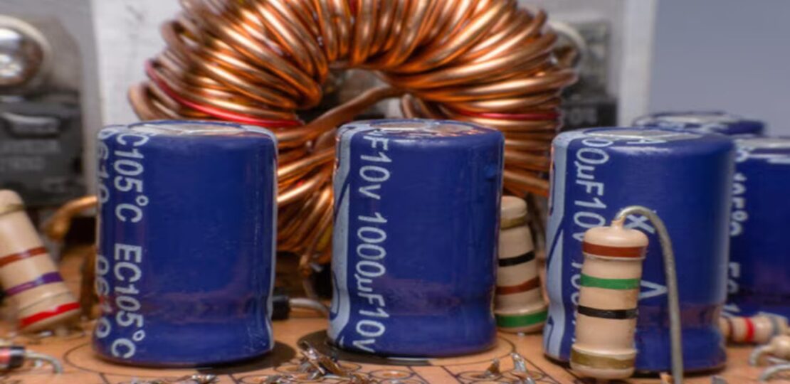 close-up-objects-table_1048944-18433843