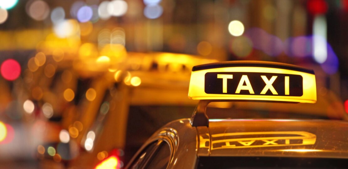 Taxis_iStock.com_Foto-Maxiphoto_DL_PPT_0.jpg